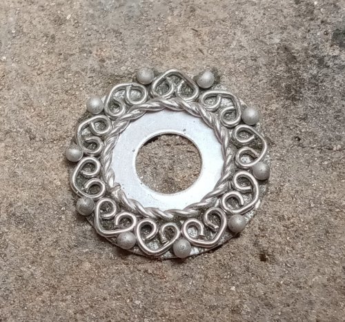 Judy Larson's Lacy Washers - , Contemporary Wire Jewelry, Butane Torch, Soldering, Solder, Lacy washers